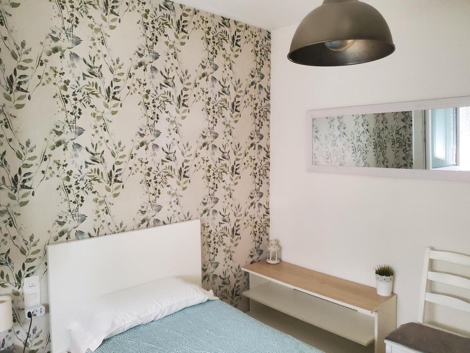 Standard Single Room,1549138552:JPEG